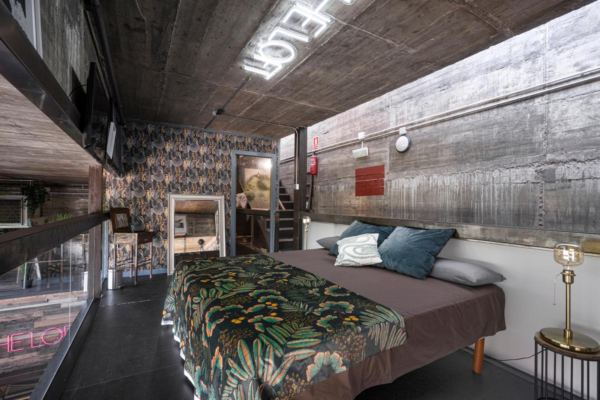 Villa The Loft - With Private Pool & Jacuzzi Corbera de Llobregat Exterior foto